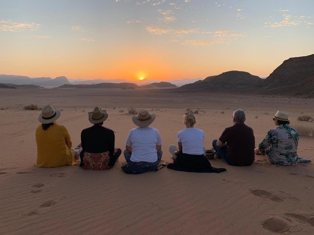 Wadi Rum-Bedouin Tents And Jeep Tours Kültér fotó
